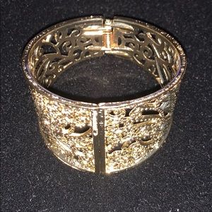 Women’s Fashion Bracelet